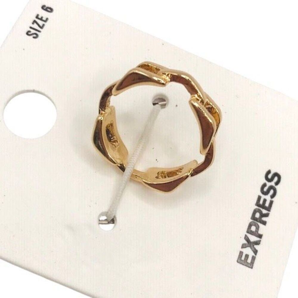 Express Gold Ring Link Chain Ring Size 6 - Picture 2 of 4